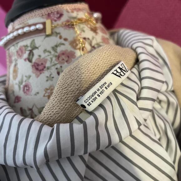 Zara pinstripe shirt beige oversized hoodie - Picture 8 of 8